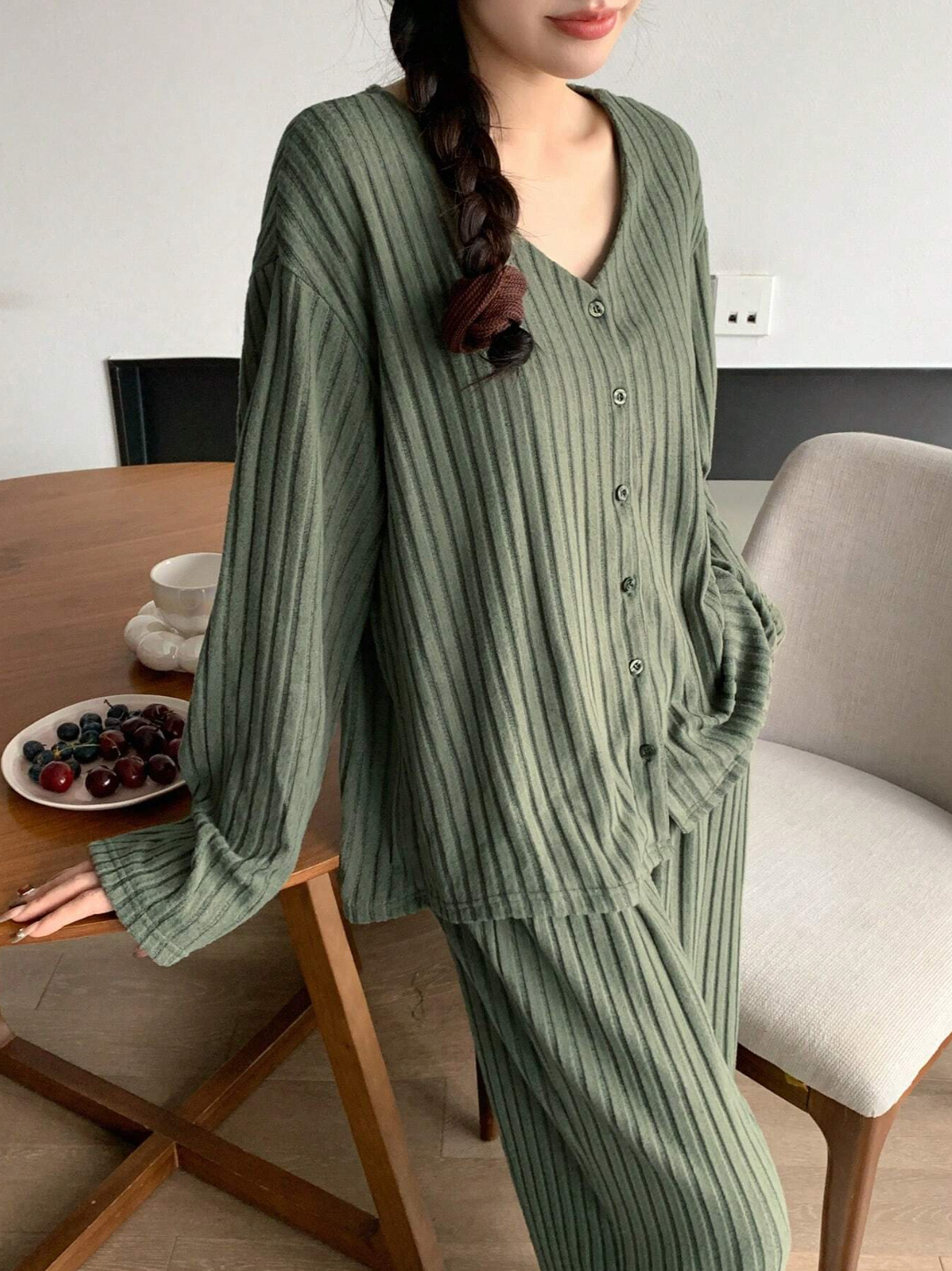 DAZY Solid Knit V-Neck Drop Shoulder Lounge Wear Set